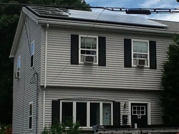 Lincoln Street Solar Installation Photo