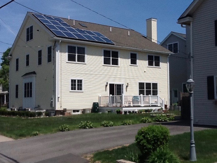 Oak Street Solar Installation Photo