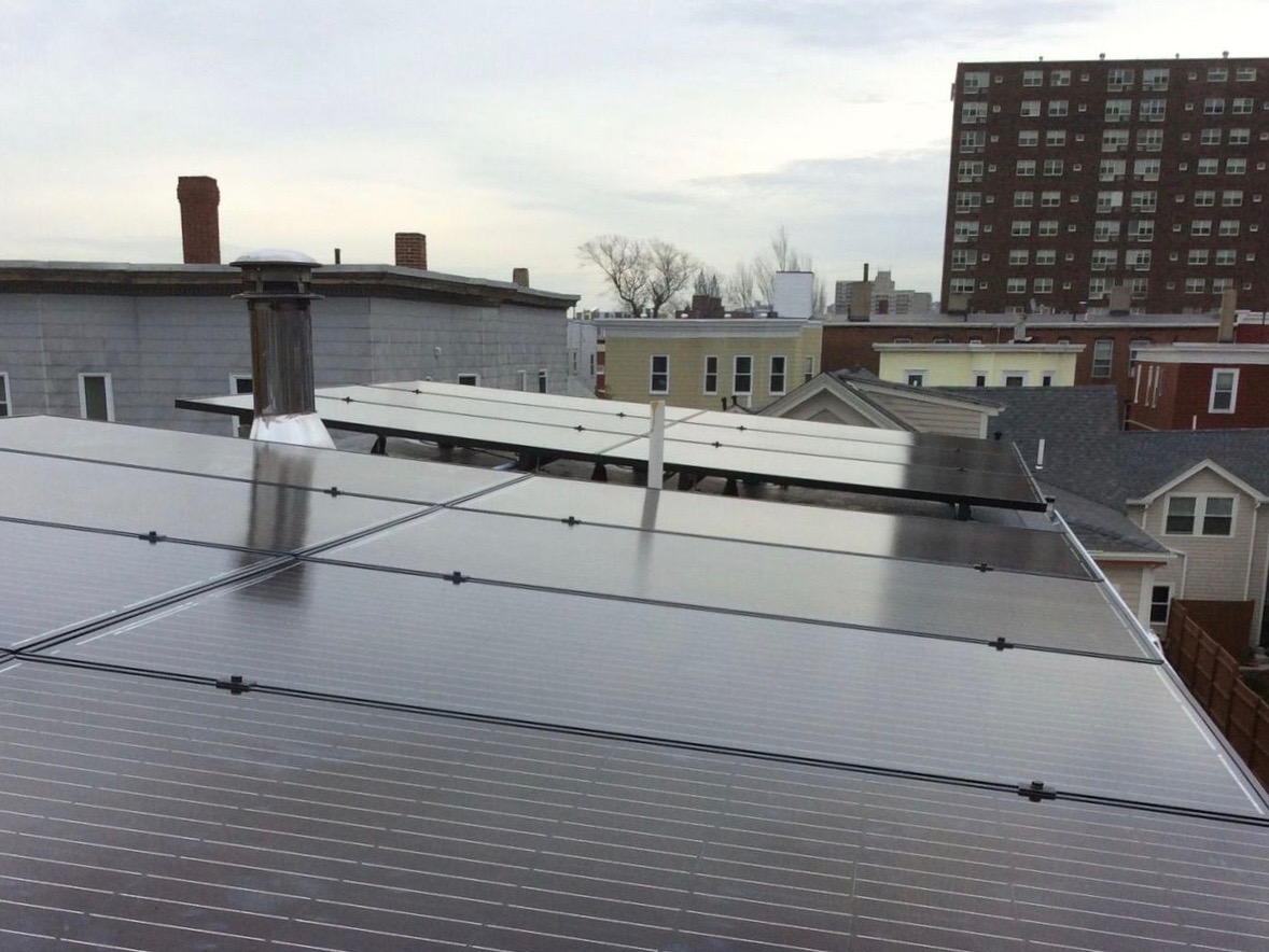 Oak Street Solar Installation Photo