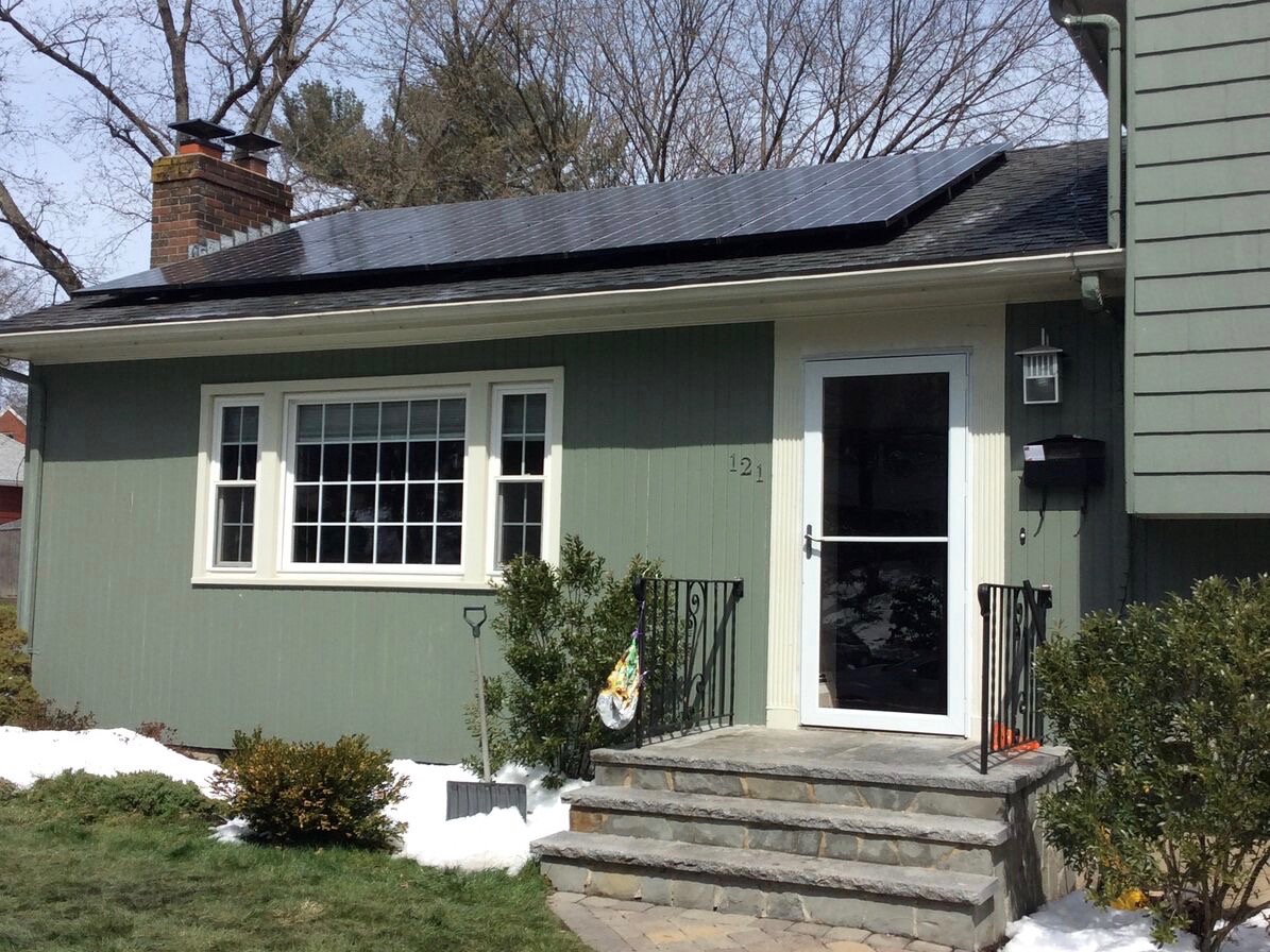 Sagamore Avenue Solar Installation Photo